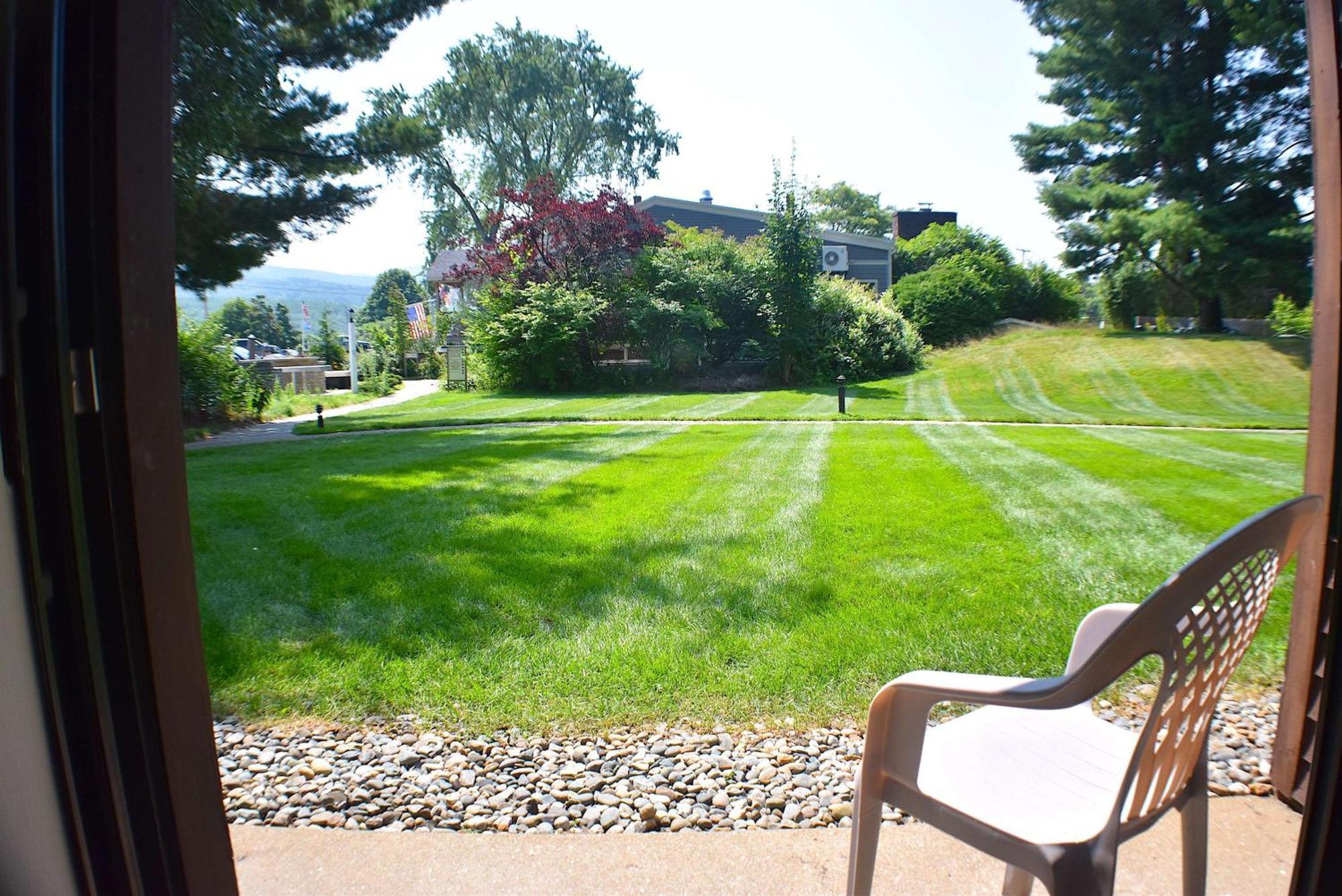 Fireside Inn & Suites Gilford Buitenkant foto