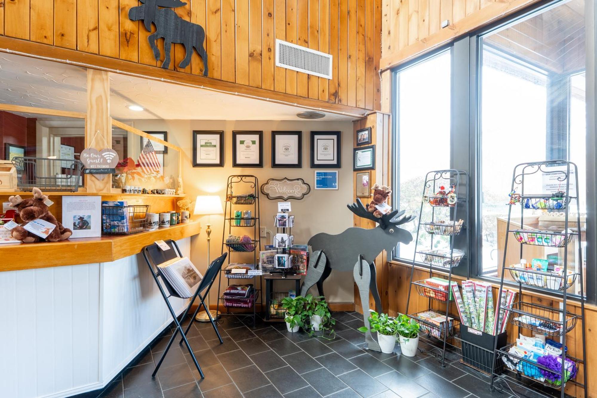 Fireside Inn & Suites Gilford Buitenkant foto