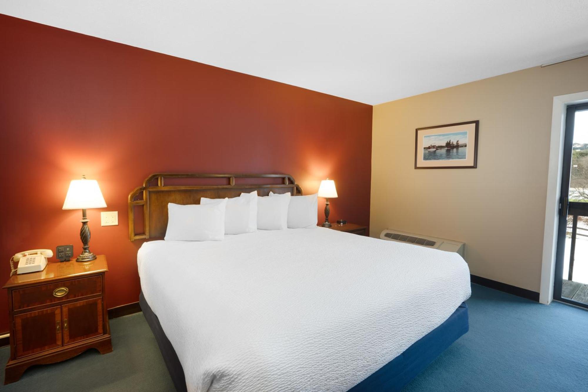 Fireside Inn & Suites Gilford Buitenkant foto